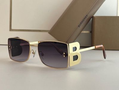 Burberry Sunglasses 660